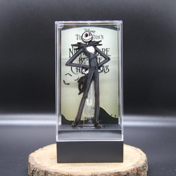 NEW FiGPiN Jack Skellington (#547) The Nightmare Before Christmas Enamel Pin - Picture 1 of 6